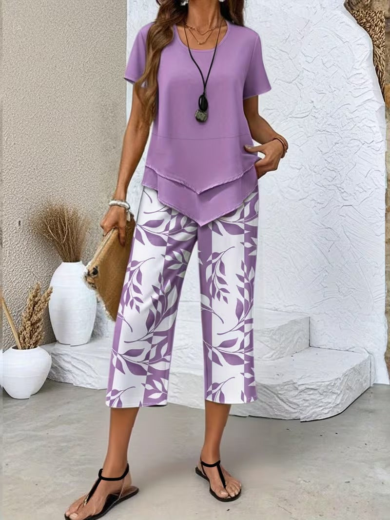 Women's Leaf Printed Short Sleeve Top and Cropped Pants Outfit