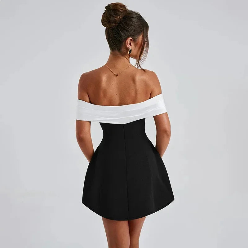 Robe mini évasée épaules dénudées pour femme