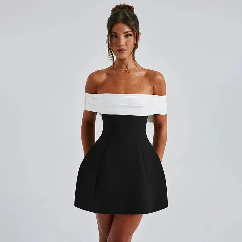 Robe mini évasée épaules dénudées pour femme