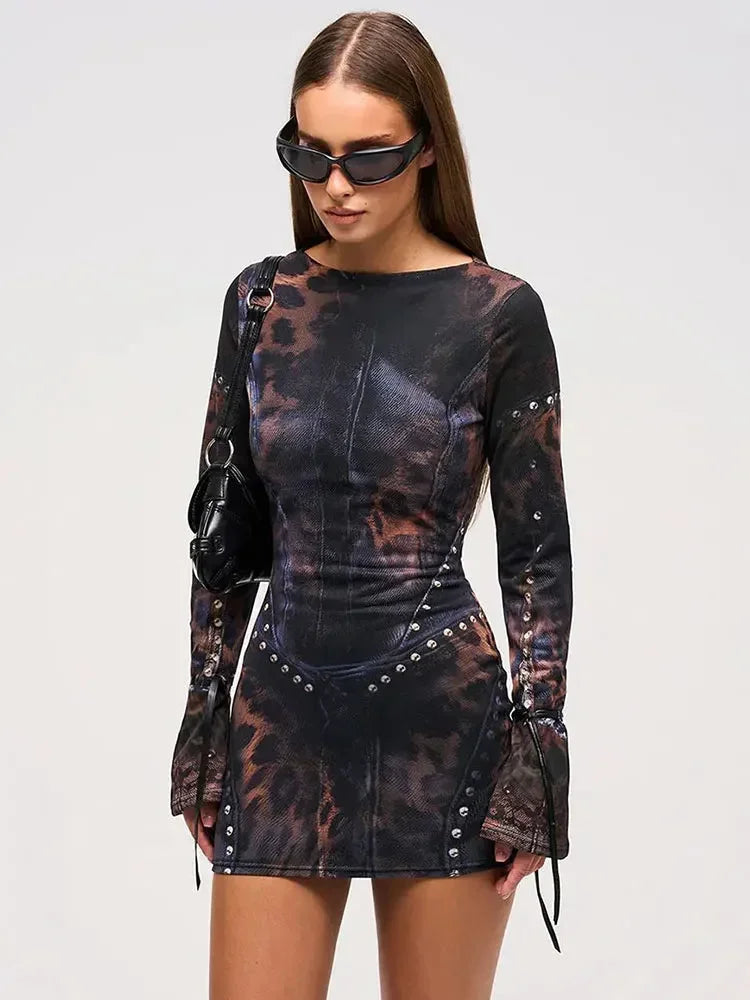Γυναικείο Μίνι Φόρεμα Bodycon με Μακριά Μανίκια και Τύπωμα