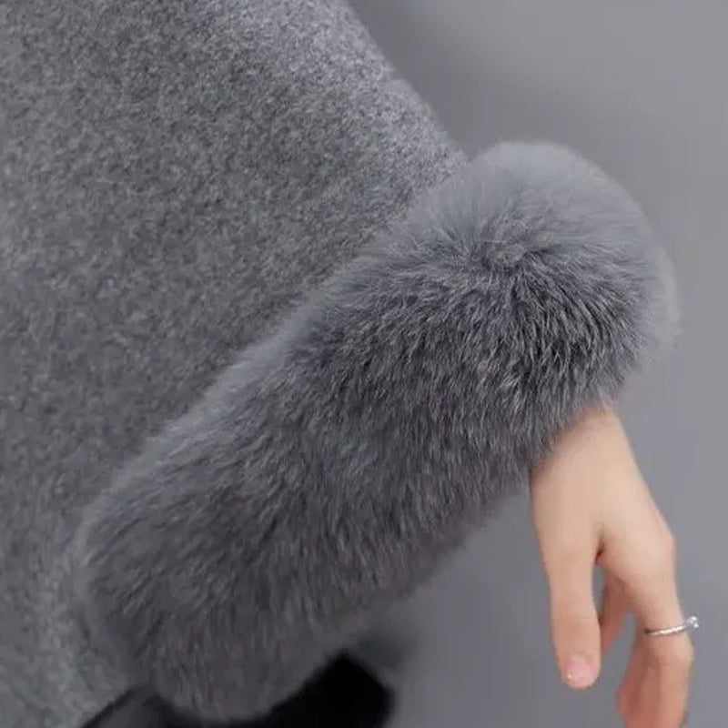 Manteau de luxe cintré pour femme à col en fourrure