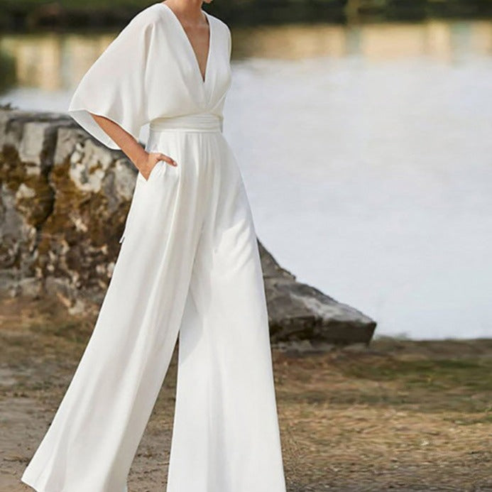 Lena - Elegant V-neck jumpsuit