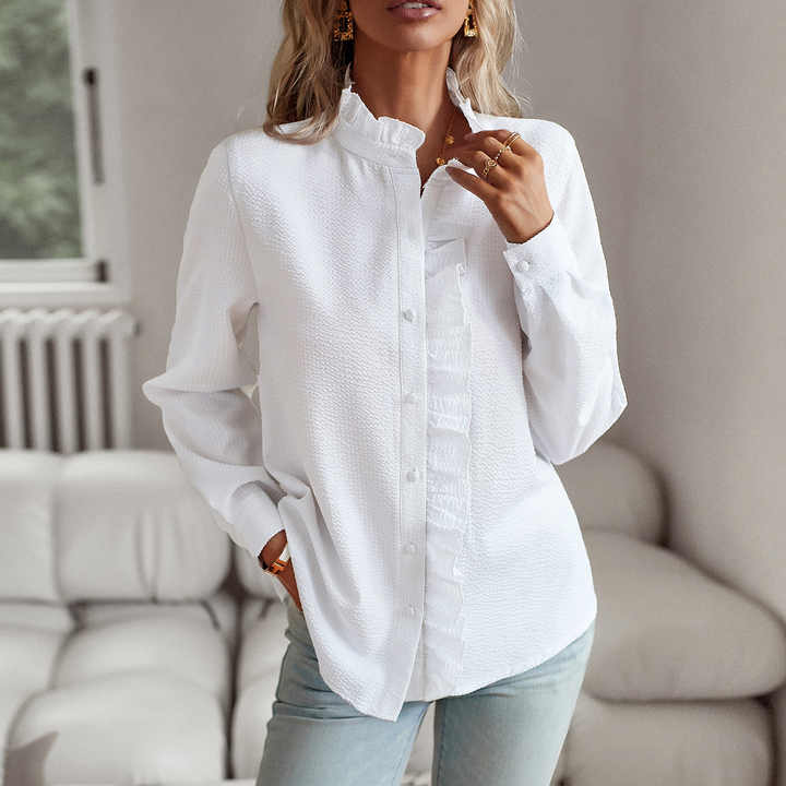 Blouse élégante pour femme avec boutons et volants