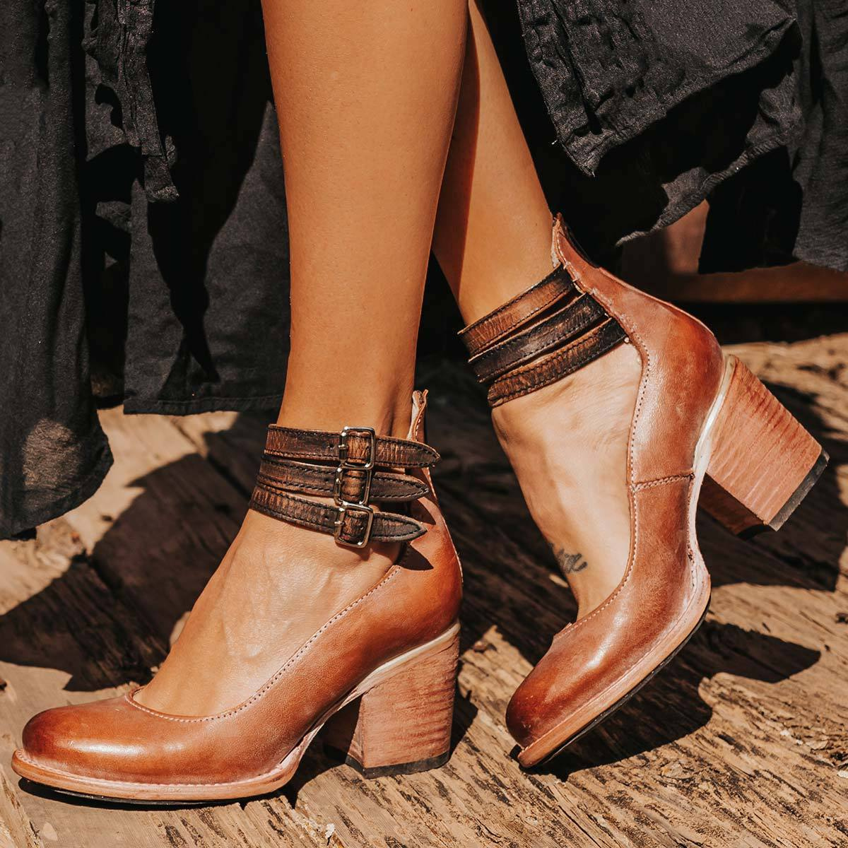 Chaussures en cuir confortables pour femmes avec bride à la cheville